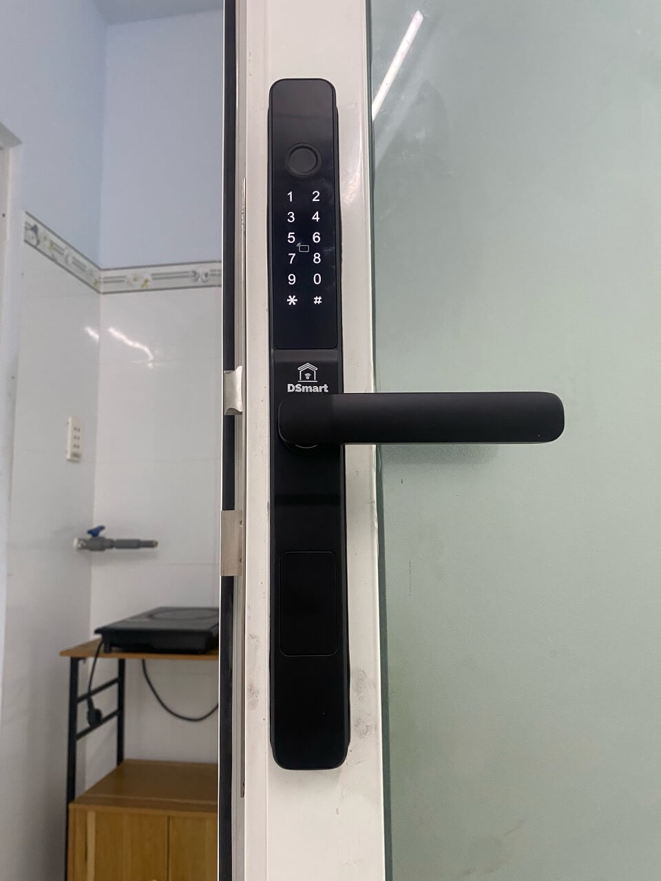 Khóa vân tay cửa nhôm Xingfa DSmart N38T Chống màu đen black Khóa vân tay cửa nhôm Xingfa DSmart N38T Chống màu đen black