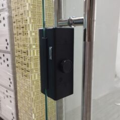 Khoá điện tử vân tay cửa kính DSmart K36T 8 Khoá điện tử vân tay cửa kính DSMART K38T mặt trong nhà