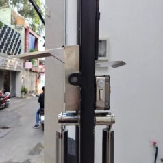 Khóa Cửa Cổng DSmart 2C38T Vân Tay 2 chiều CHỐNG NƯỚC 7 Khóa Cửa Cổng Nhà Thuê Trọ Khóa ngoài trời DSmart 2C39T chống mưa GẮN HỘP CHE MƯA INOX TRONG NGOÀI