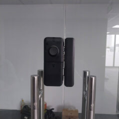 Khóa điện tử DSmart mặt bên trong có núm xoay tự do đi ra