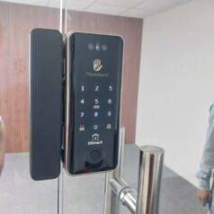 Công nghệ vân tay siêu nhạy trên khóa DSmart K39T cho cửa kính