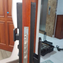 Khóa điện tử Face ID Nhận Dạng Khuôn Mặt DSmart PLA01T 5 Khóa Cửa Gỗ Thông Minh Nhận Dạng Khuôn Mặt FaceID Wifi DSmart PLA01T TTLock