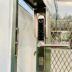 Khóa điện tử DSmart N35T-2C vân tay 2 chiều App TTLOCK 8 Khóa DSmart N35T-2C Inox 304 chống nước gắn được cho cửa mở ngoài trời