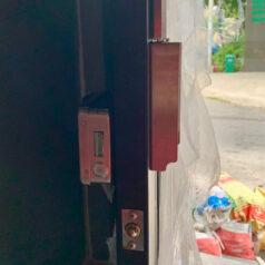 Khóa điện tử cửa cổng vân tay 2 chiều DSmart 2C35T Inox 304 14 ✅ Công nghệ vân tay 2 chiều hiện đại của khóa DSmart 2C35T