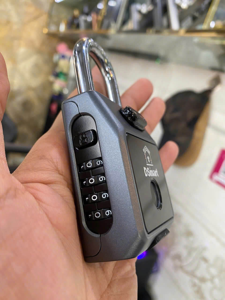 Khóa bấm điện tử vân tay DSmart KB02TU - App Tuya Khóa bấm điện tử vân tay DSmart KB02TU - App Tuya