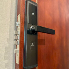 Khóa điện tử thẻ từ quản lí khách sạn DSmart H12F 10 Khóa điện tử thẻ từ quản lí khách sạn DSmart H12F