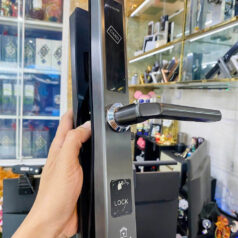 KHÓA ĐIỆN TỬ QUẢN LÝ KHÁCH SẠN DSMART HN12F CỬA NHÔM 5 KHÓA ĐIỆN TỬ QUẢN LÝ KHÁCH SẠN DSMART HN12F CỬA NHÔM