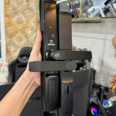 Trang chủ 142 Khóa Cửa Nhôm Cao Cấp
