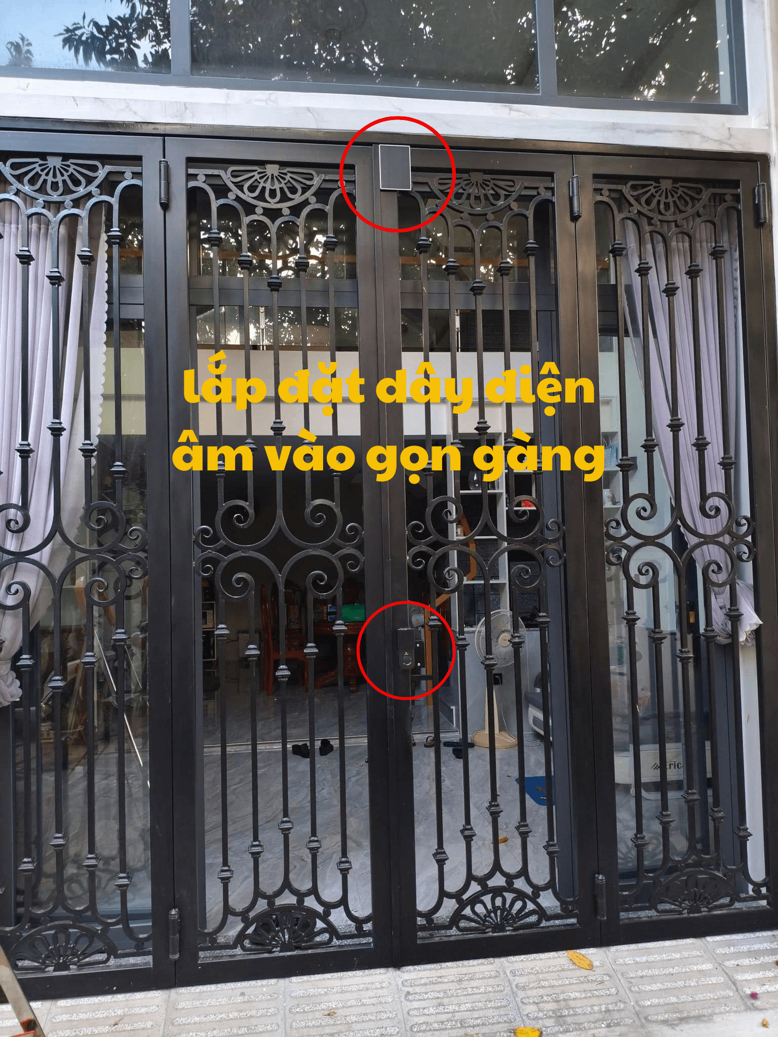 Giải pháp tự động cấp điện cho khóa cửa thông minh bằng pin năng lượng mặt trời Giải pháp tự động cấp điện cho khóa cửa thông minh bằng pin năng lượng mặt trời