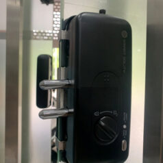 Khóa điện tử cửa kính SOLITY GG-33B 8 Ứng dụng điện thoại quản lý từ xa khóa cửa kính điện tử.