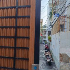 Tấm Pin Năng Lượng Mặt Trời DSmart PMT01 9 Tấm pin DSmart PMT01 giúp khóa cửa cổng vân tay hoạt động ổn định