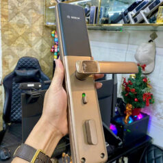 Hình ảnh khóa Bosch ID30 – mẫu khóa điện tử nhỏ gọn, dễ lắp đặt, dễ sử dụng