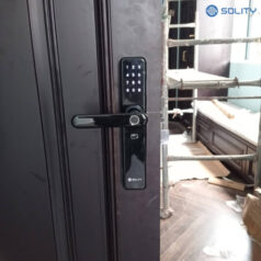 Khóa cửa điện tử vân tay Solity GM-1000BK 7 Kết nối ứng dụng điện thoại, mở khóa từ xa dễ dàng qua WiFi.