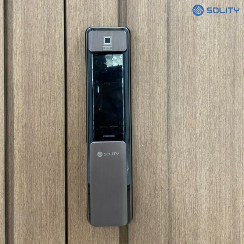Công nghệ vân tay trên khóa Solity GSP-2000BK Khóa Solity GSP-2000BK với cảm biến vân tay FPC Thụy Điển, nhận diện nhanh chóng