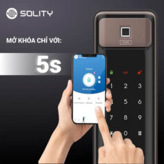Khóa cửa điện tử vân tay Solity GSP-2000BK 11 Chức năng mở khóa bằng thẻ từ trên Solity GSP-2000BK, tiện lợi và bảo mật