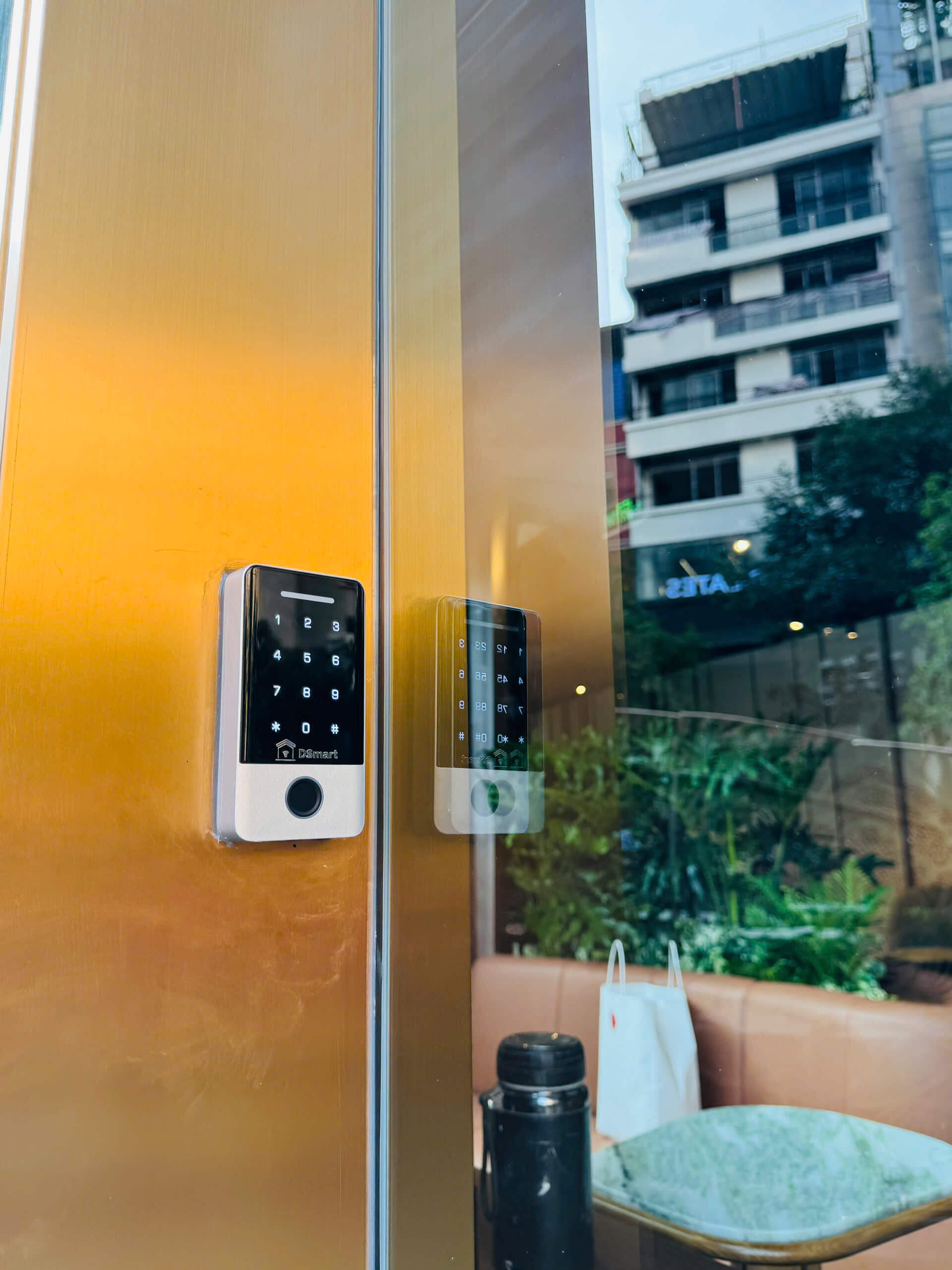 Lắp đặt đầu đọc vân tay DSmart DD35T ngoài trời Đầu đọc vân tay DSmart DD35T lắp tại cổng nhà, văn phòng, nhà xưởng