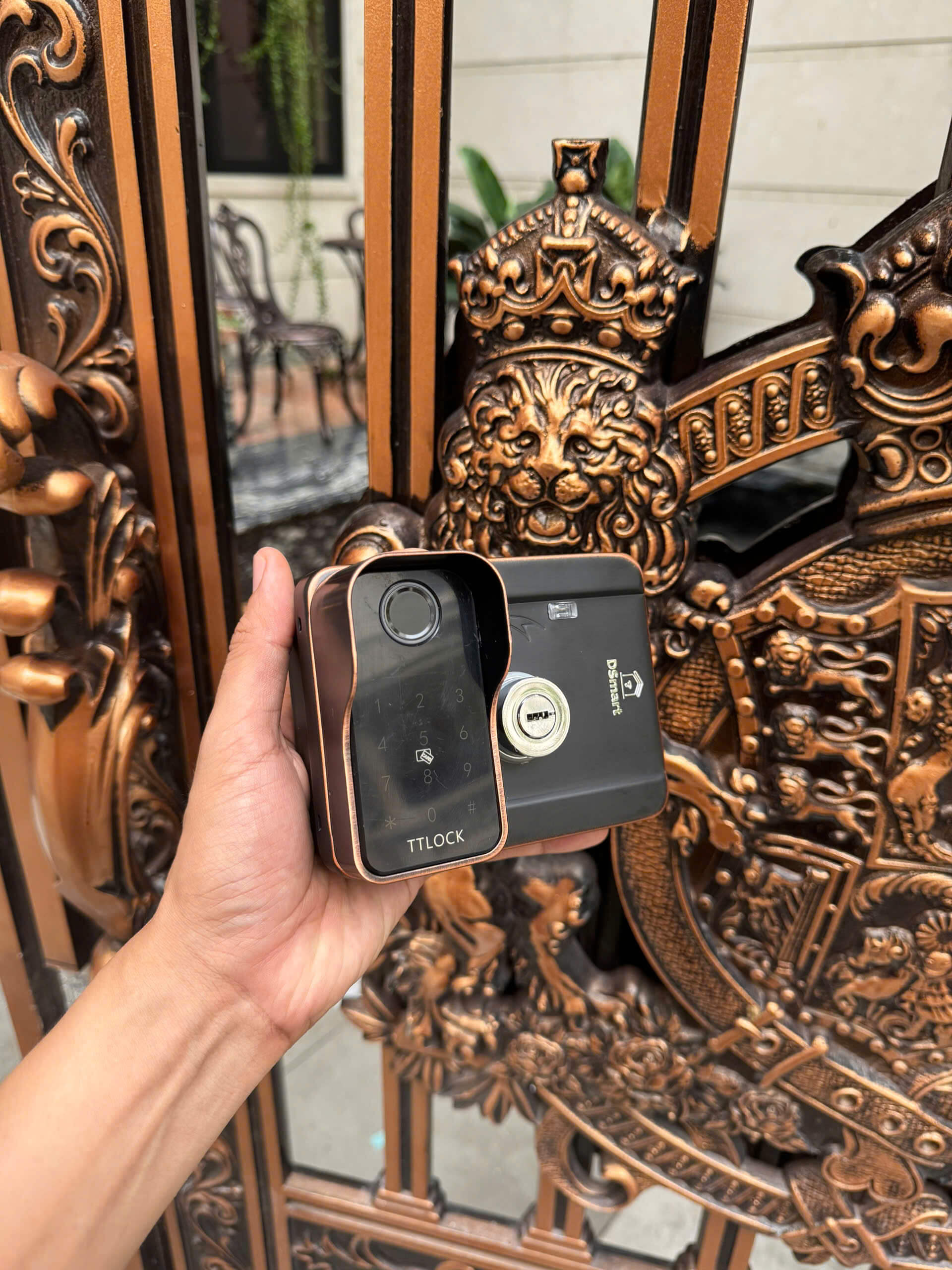 Khóa thẻ từ mã số chống nước ngoài trời Khóa thẻ từ mã số chống nước ngoài trời cho biệt thự