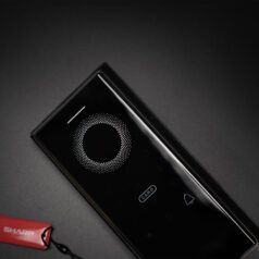 điều khiển khóa thông minh Sharp A3-B bằng app điện thoại hiện đại