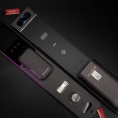 Pin sạc 5000 mAh của khóa SHARP S5-FV