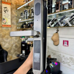 khóa điện tử inox 304, chống nước IP68, mở bằng vân tay, mã số, thẻ từ, app TTLock