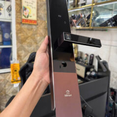 Khóa điện tử vân tay PLC02T nhôm CNC nguyên khối 9 DSmartLock thi công lắp khóa vân tay PLC02T tại TP.HCM