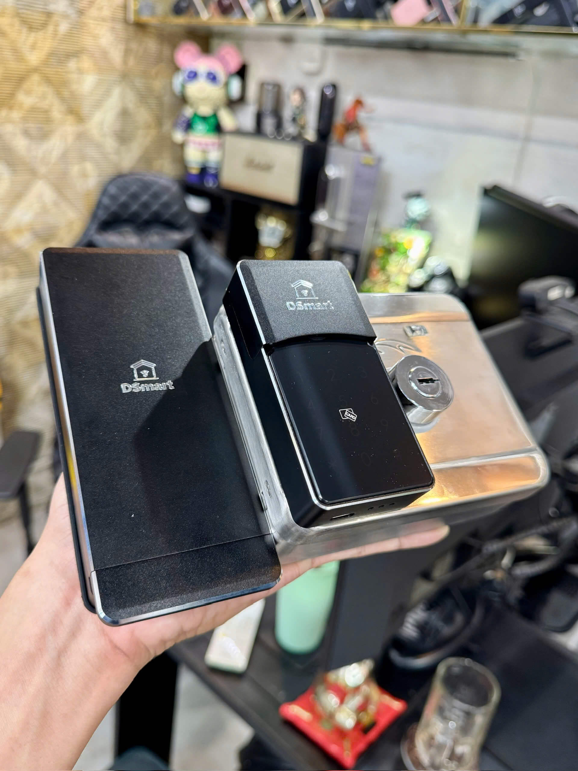 Khóa cửa inox chống nước DSmart 2C68T khóa cửa inox ngoài trời DSmart 2C68T