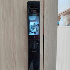 lắp khóa Philips DDL902-MFVP-11HWS tại Thành Phố Hồ Chí Minh