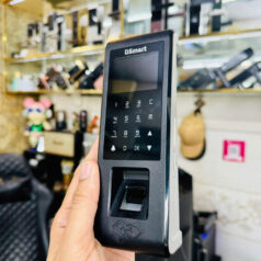 MÁY CHẤM CÔNG VÂN TAY – THẺ TỪ – MẬT KHẨU DSmart D79R 6 Máy chấm công DSmart D79R lắp đặt cho văn phòng kiểm soát ra vào chấm công