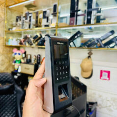 MÁY CHẤM CÔNG VÂN TAY – THẺ TỪ – MẬT KHẨU DSmart D79R 8 Máy chấm công DSmart D79R màn hình màu dễ thao tác quản lý nhân sự