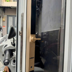 Khóa cửa nhôm FaceID ngoài trời chống nước DSmart NX30T-F