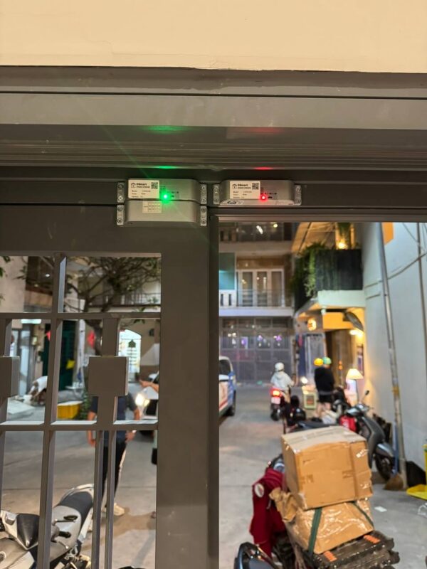 Kiểm Soát Ra Vào Cửa Lùa Bằng Chốt Thả Nổi DSmart CRN39 1 chốt thả nổi crn39 dùng cho cửa lùa cửa gỗ cửa sắt trong hệ thống khóa từ