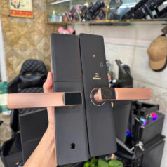 khóa điện tử PN15T lắp cửa gỗ đố nhỏ, quản lý bằng app TTLock