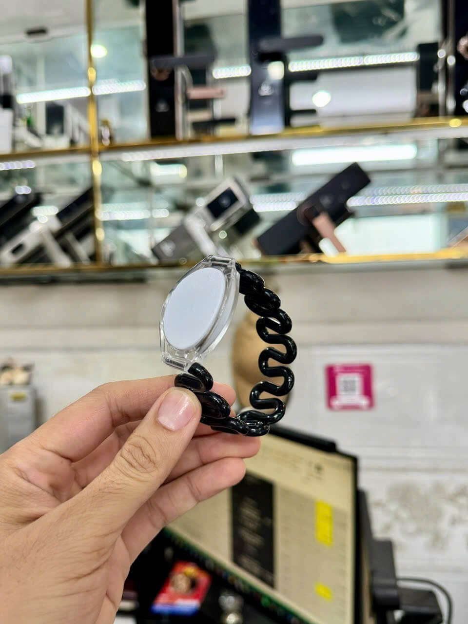 dau-doc-the-khoa-tu-dsmart-kt09c.jpg Đầu đọc thẻ từ khóa cửa tủ DSmart KT09C